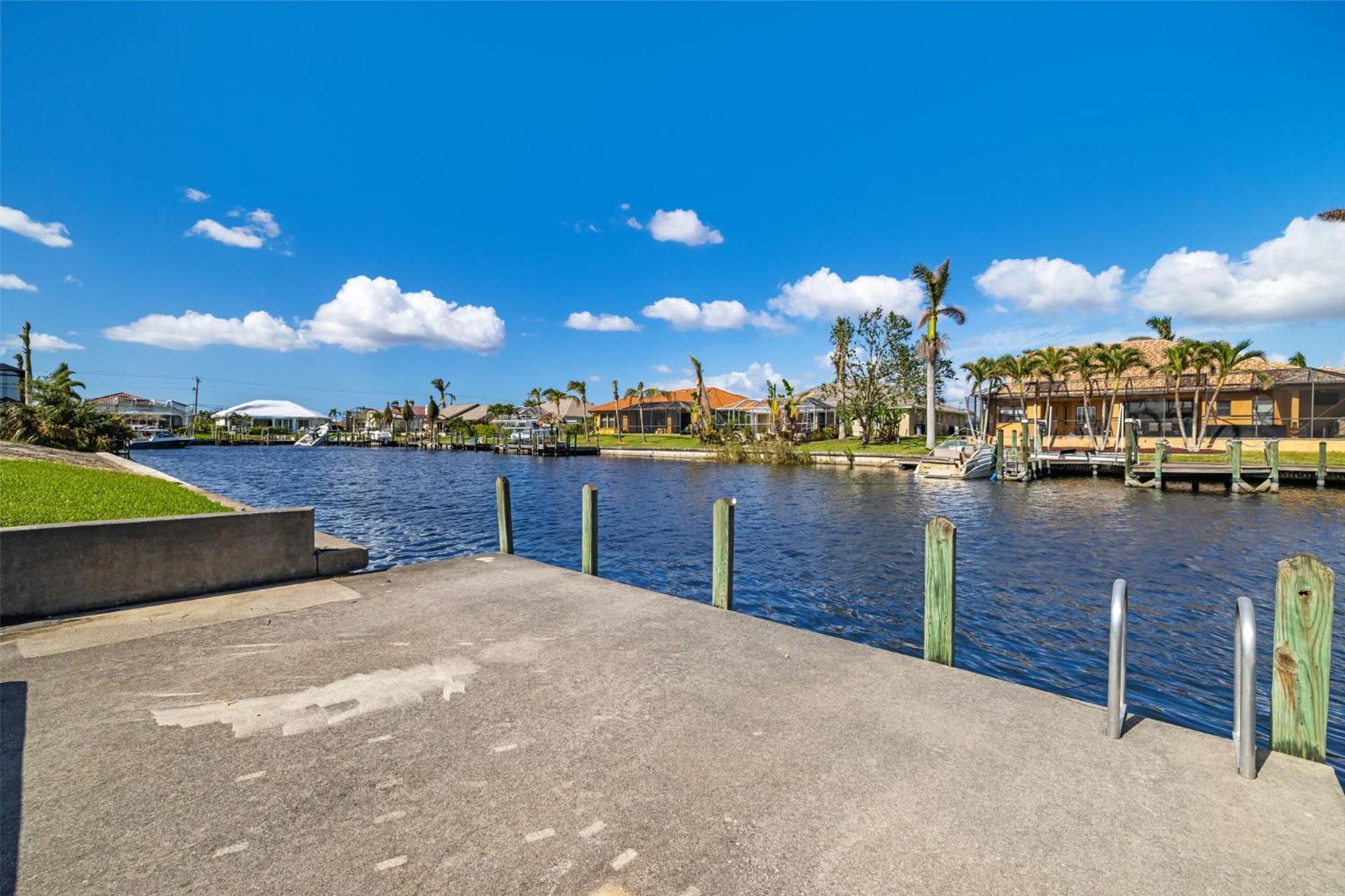 Fully Remodeled Electric-Heated Pool Home On Gulf-Access Canal - Villa Sunny Cape Coral Exterior foto